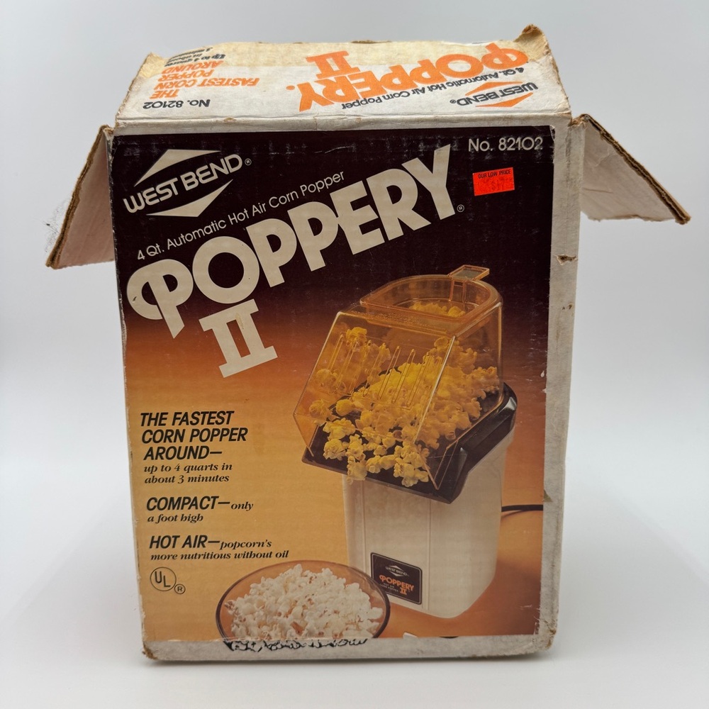 Vintage West Bend Poppery II Hot Air Popcorn Popper, 1200 watts.